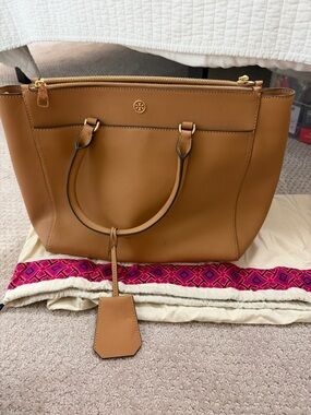 Tory Burch Caramel Tan Leather Tote with Gold Hardware